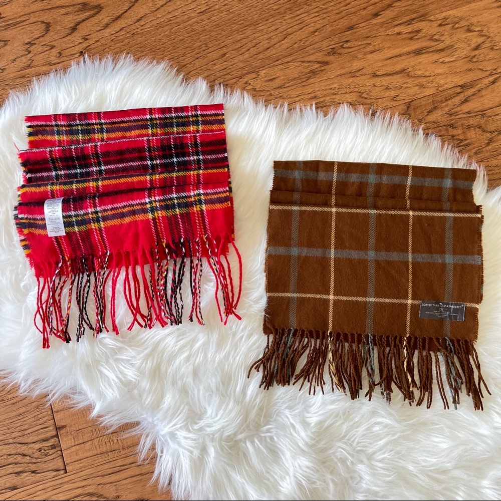 Red and Cream Tartan Pleated Scarves bundle